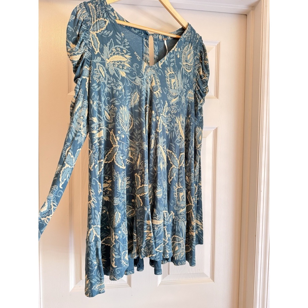 Free People Tunic Women XS Blue Floral Paisley Puff Sleeve V-Neck Ruffle Hem